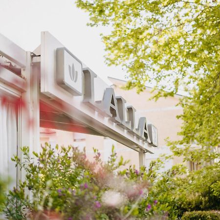 Hotel Lalla Beauty & Relax تْشيزيناتيكو المظهر الخارجي الصورة