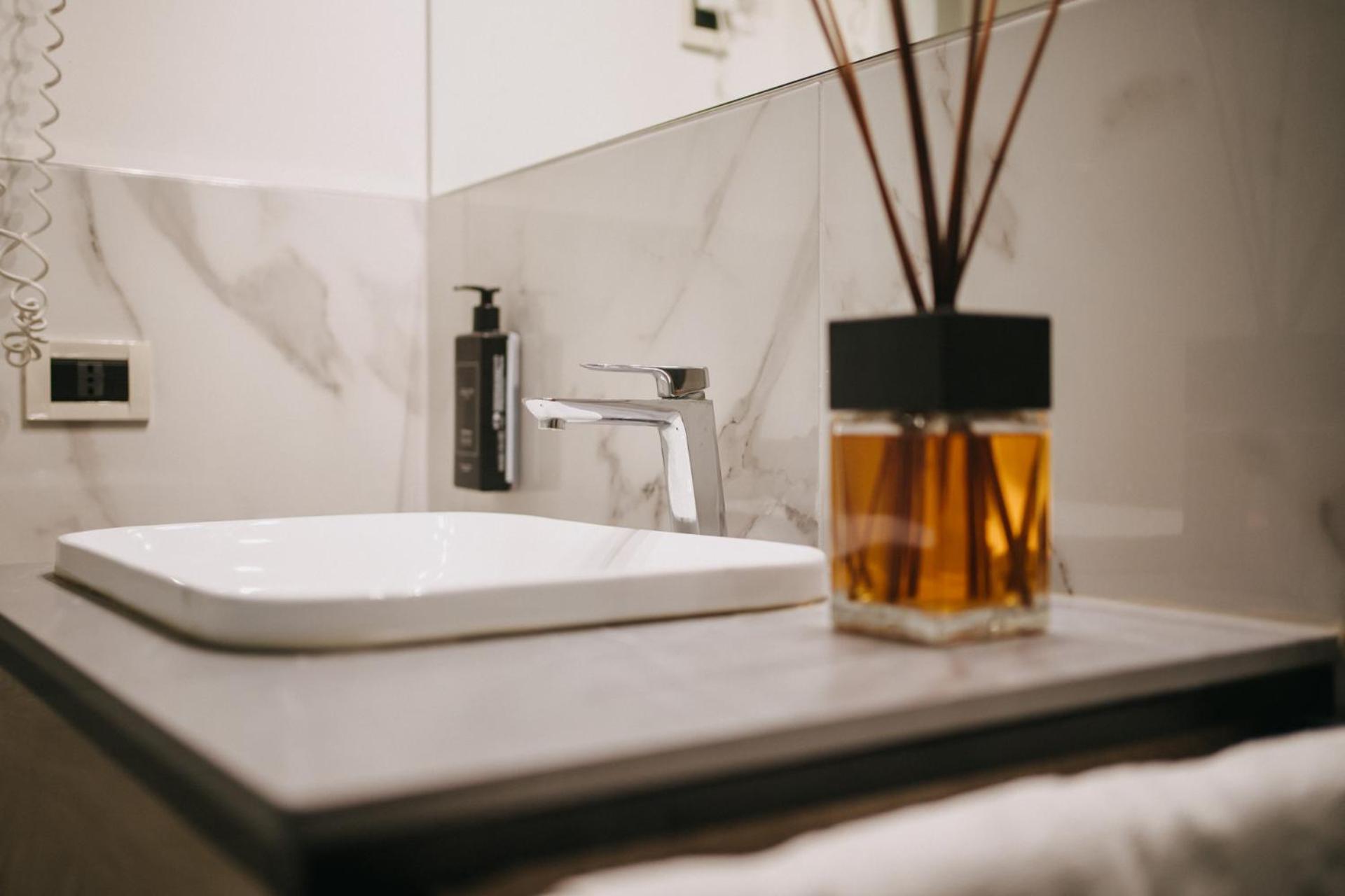 Hotel Lalla Beauty & Relax تْشيزيناتيكو المظهر الخارجي الصورة
