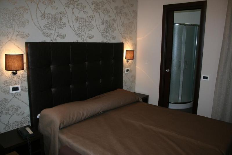Hotel Lalla Beauty & Relax تْشيزيناتيكو المظهر الخارجي الصورة